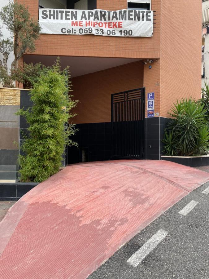 Nemis Apartments In The Centre Of Tirana Four Free Parking Exterior photo