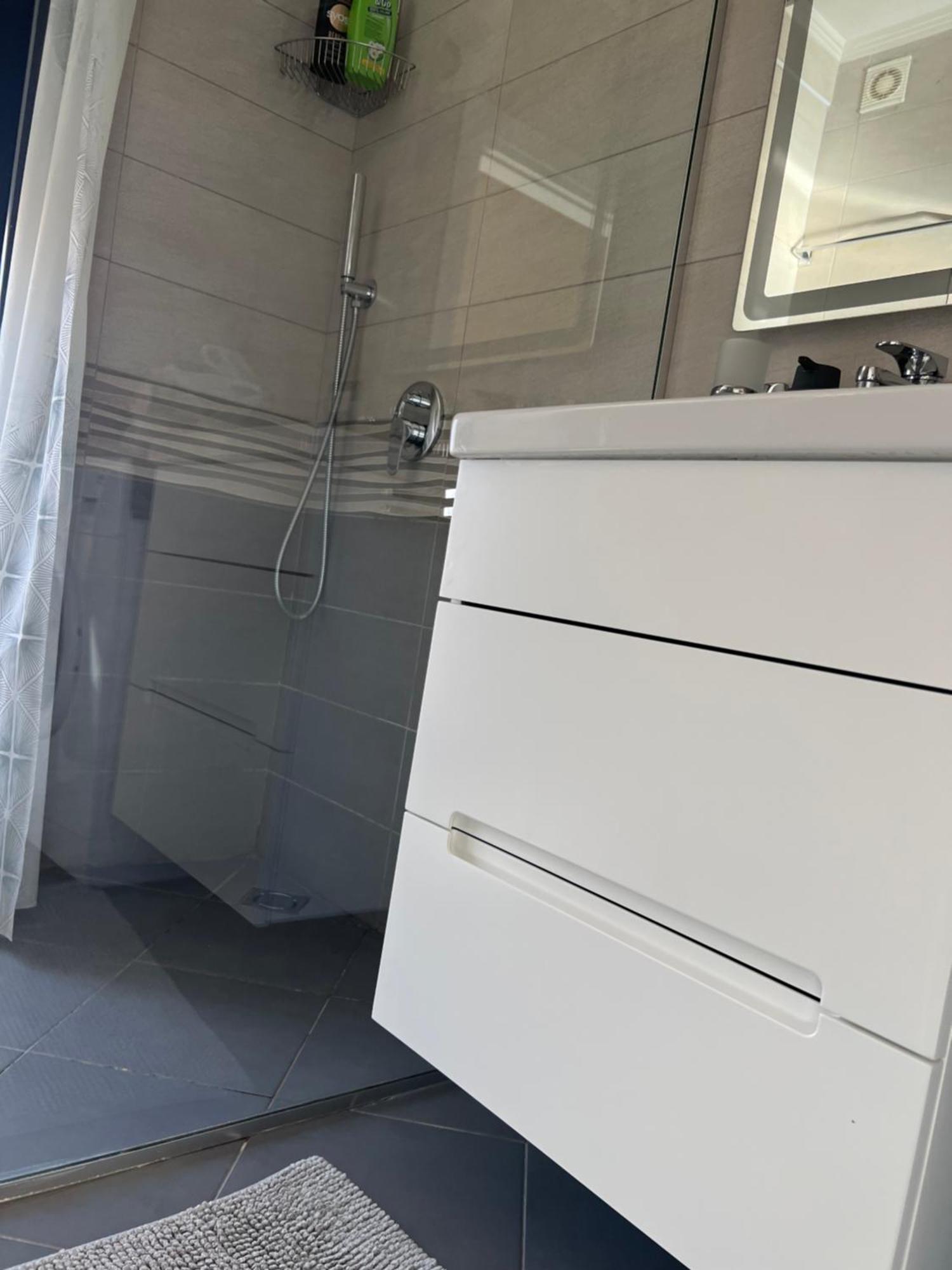 Nemis Apartments In The Centre Of Tirana Four Free Parking Exterior photo