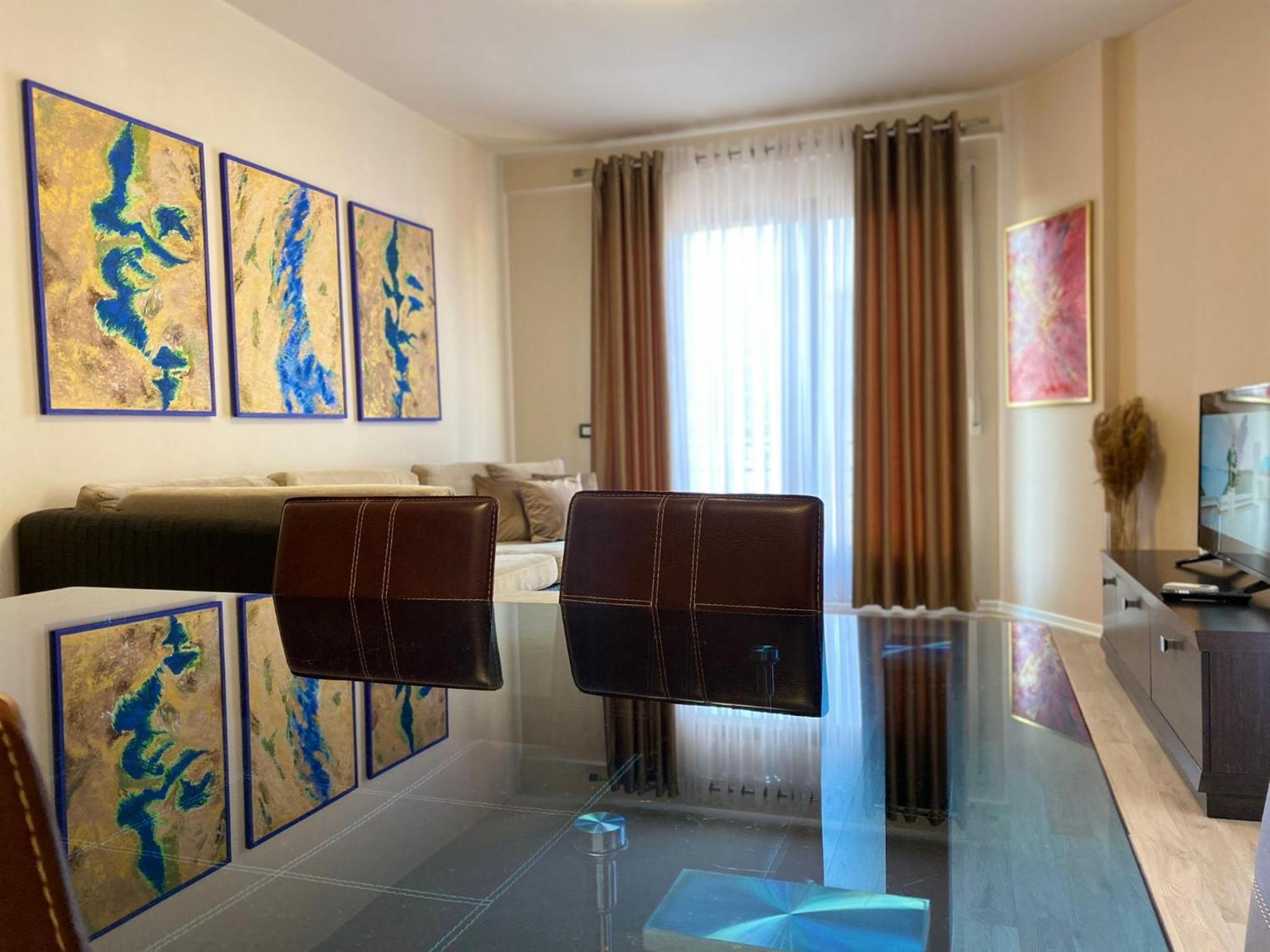 Nemis Apartments In The Centre Of Tirana Four Free Parking Exterior photo